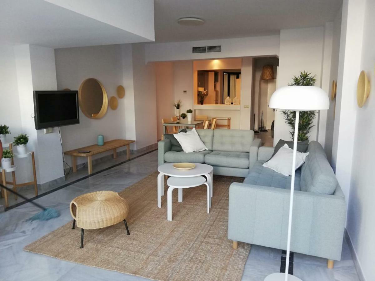 Marbella House Apartamento Duplex Buitenkant foto